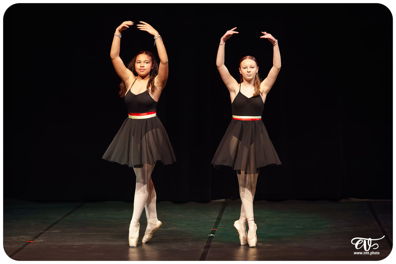 MATIERE BRUTE (CHRISTELLE DAUJEAN)